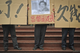 银行上门催收找谁投诉?揭秘维权途径与注意事项 银行上门催收找谁投诉?揭秘维权途径与注意事项